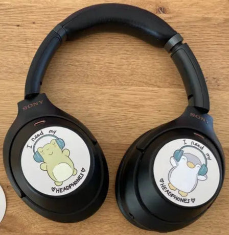 Headphone lover frog and penguin sticker set - Neurodiversetea